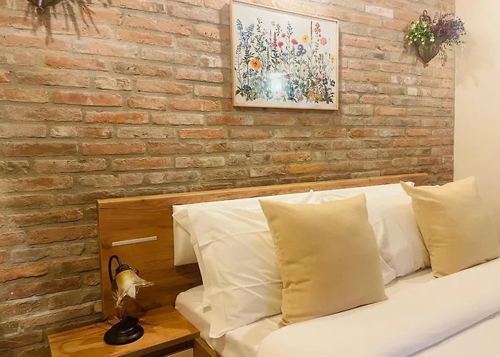 Le 4 Hotel Roverchiara