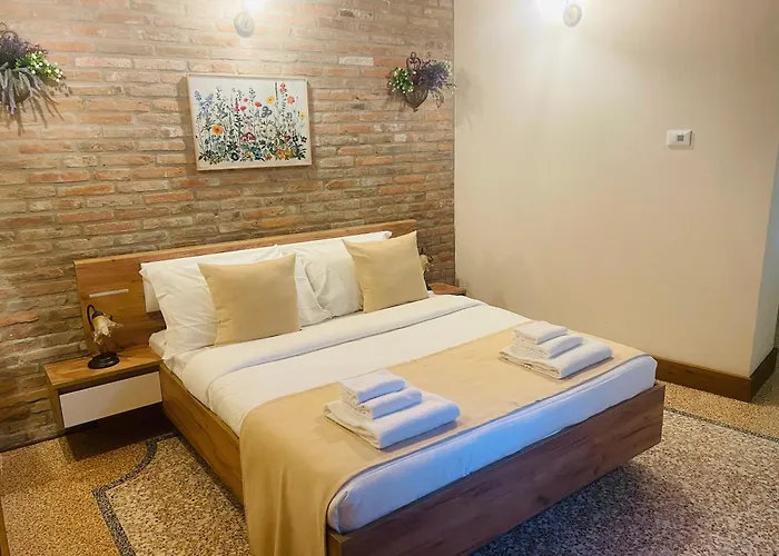 Hotel Le 4